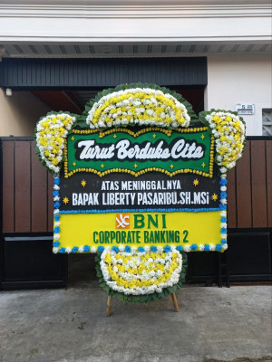 Papan Bunga Duka di Serdang